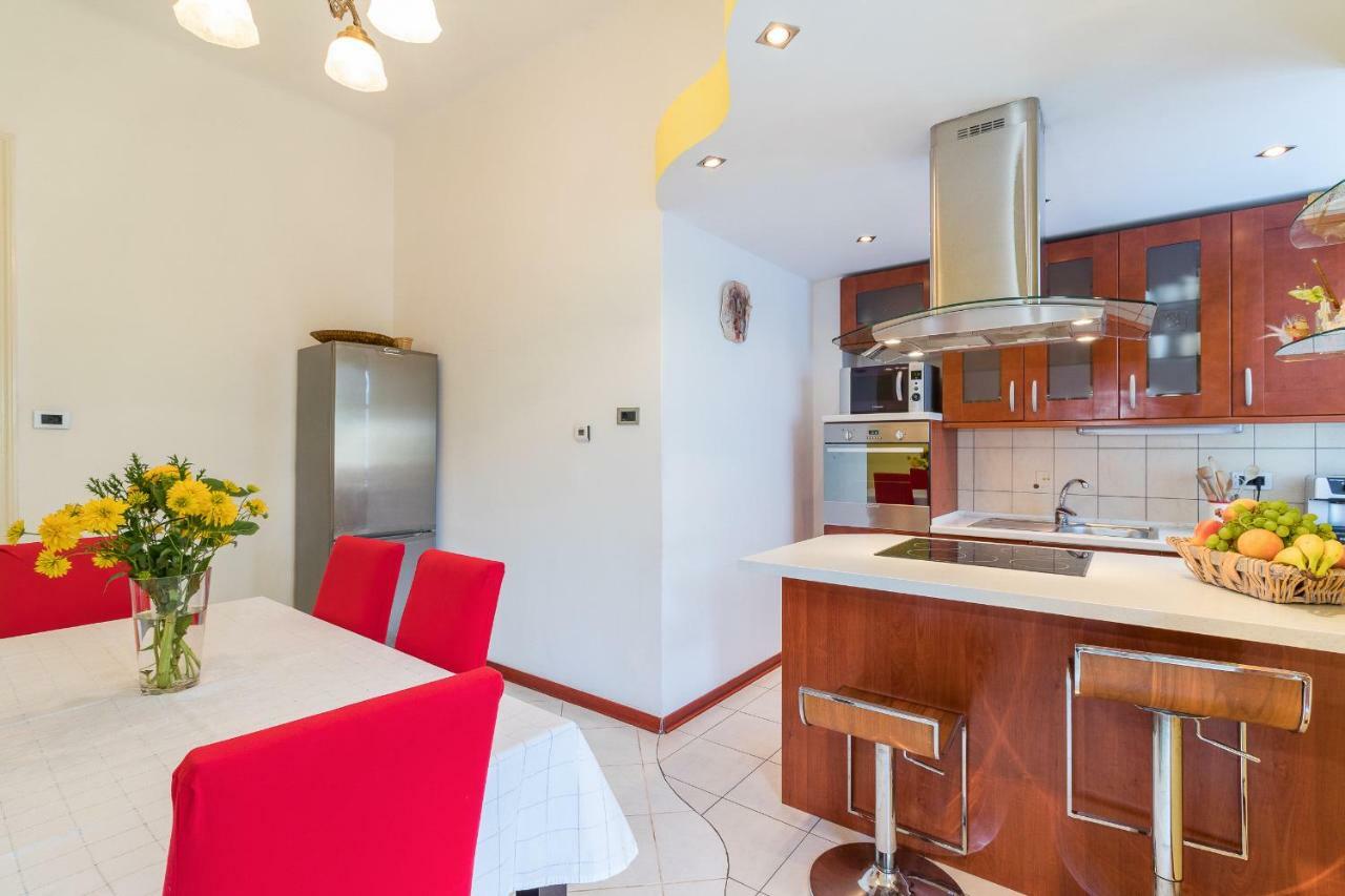 Apartman Vesna Pula Exterior photo