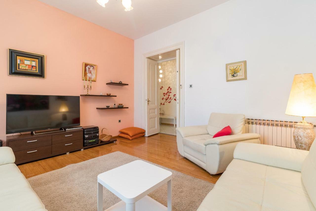 Apartman Vesna Pula Exterior photo