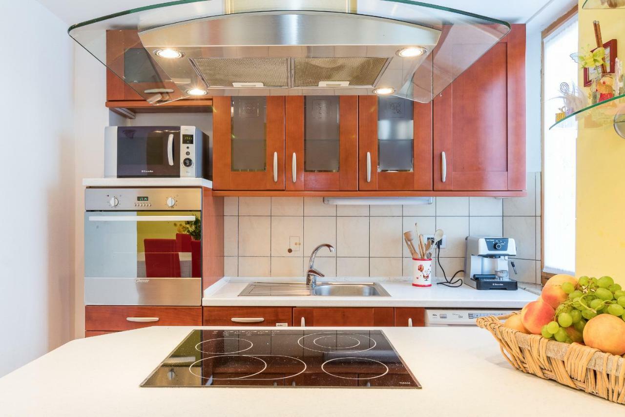 Apartman Vesna Pula Exterior photo